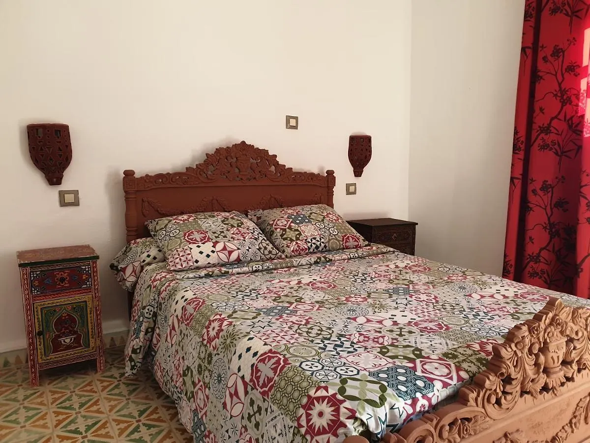 Riad Sidi Magdoul Эс-Сувейра